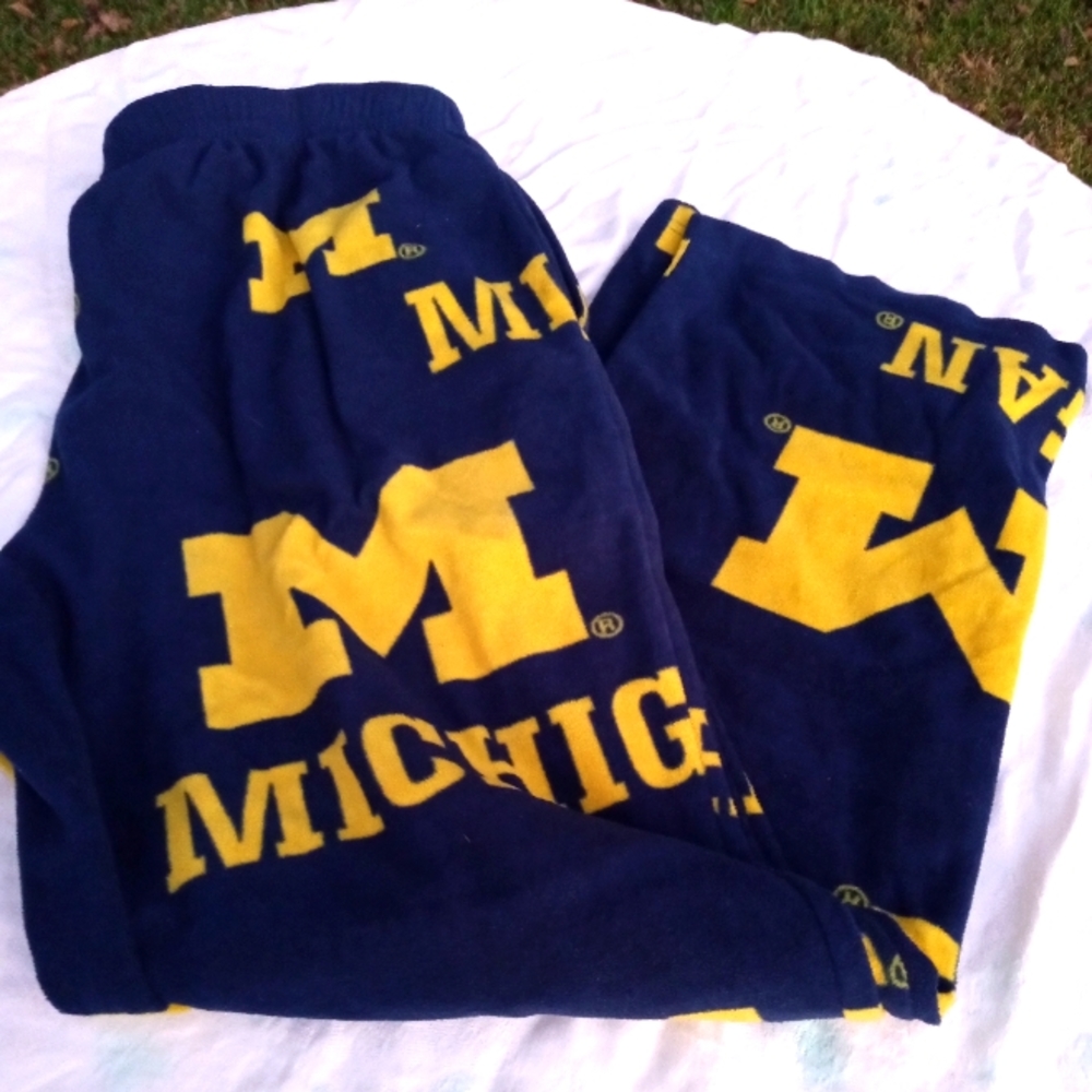 Michigan Wolverines fleece pajama pants